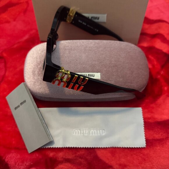 Miu Miu Black Sunglasses with Gold Logo – Chic Statement Vibes main image 4